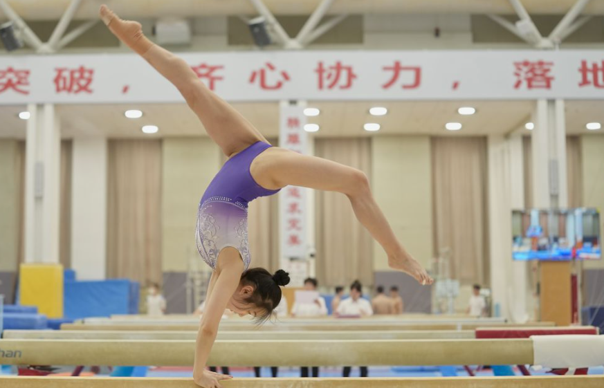 九游在线娱乐：聚集娱乐爱好者